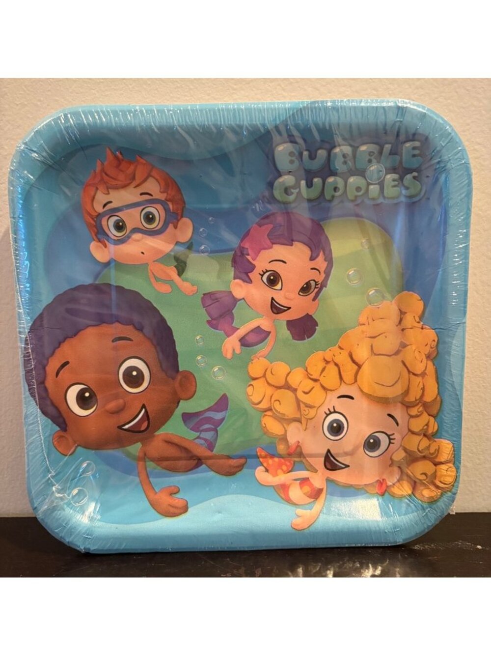 2013 Bubble Guppies DesignWare 9" Square Birthday Party Plates Pack Of 8